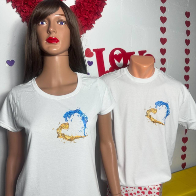 Гуртові замовлення футболок та кепок